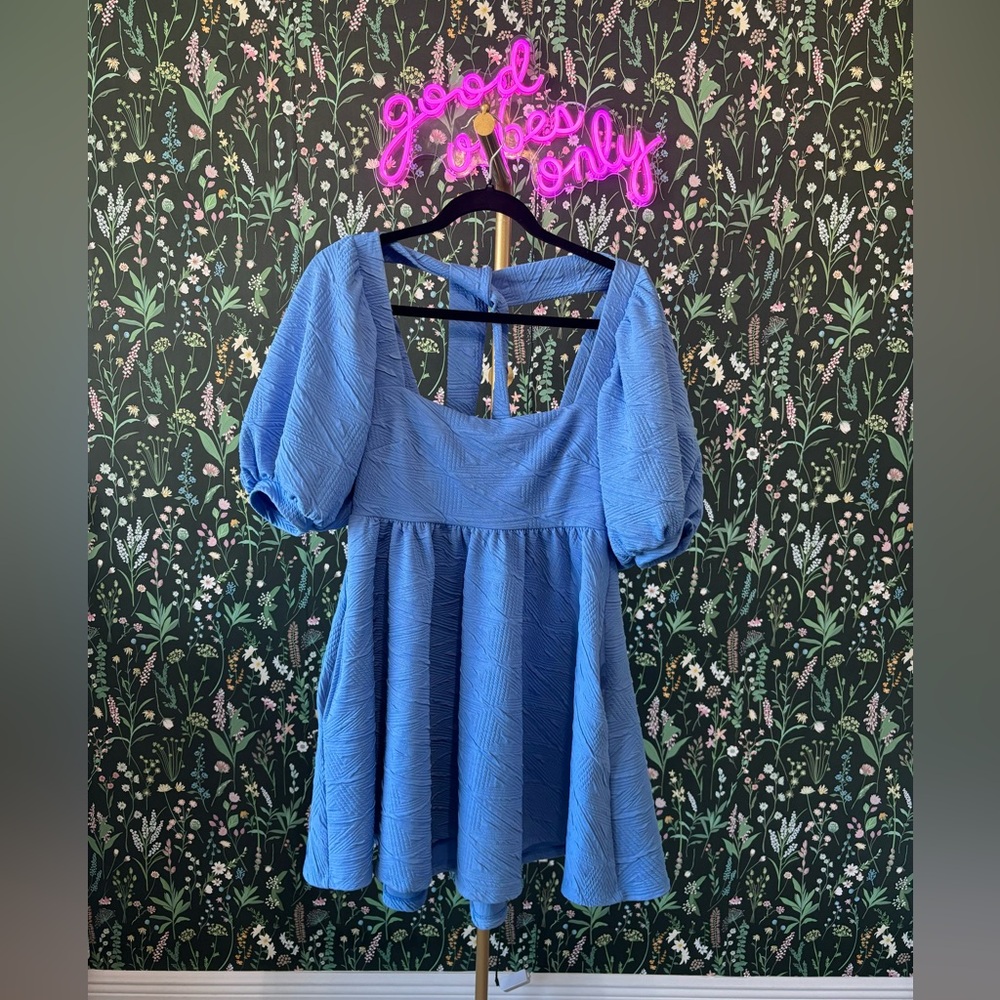 Super cute blue baby doll mini dress.